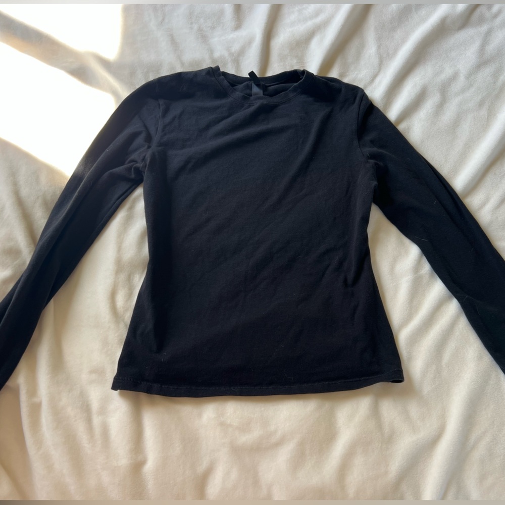 Basic Skims Black Long Sleeve Tee